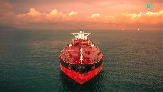 US crude oil shipment